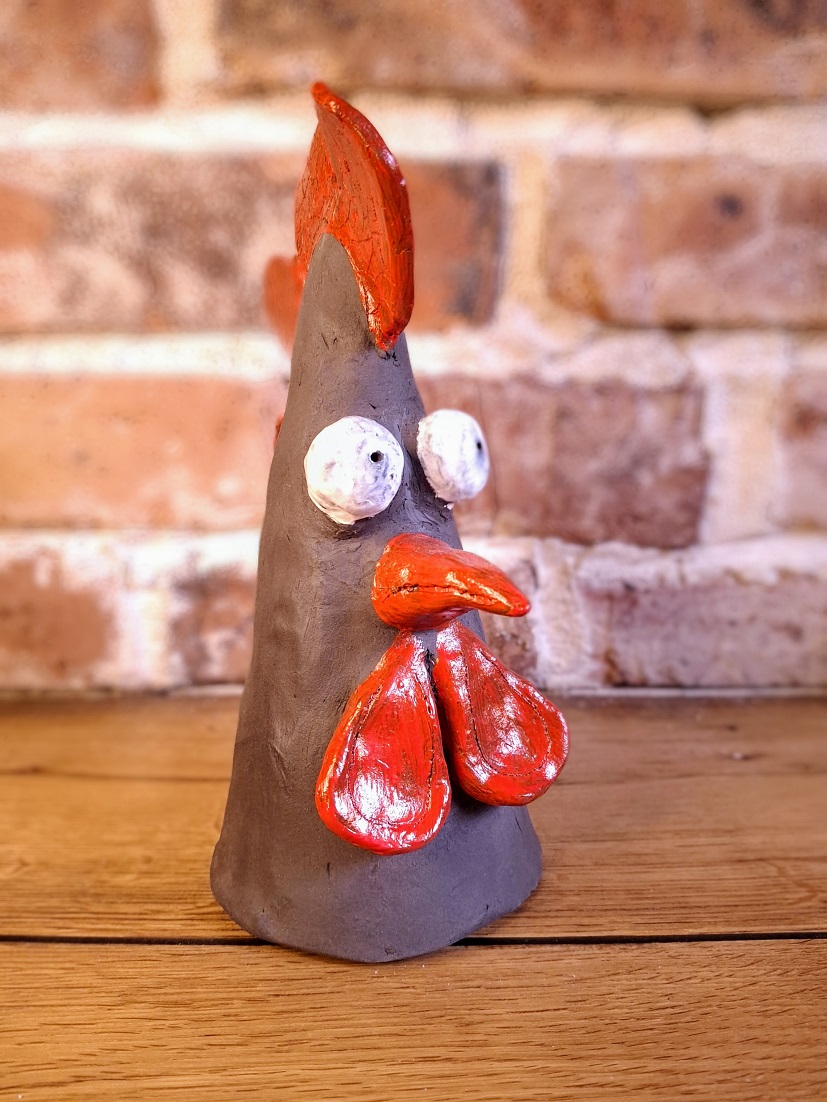Ceramiczna figurka koguta