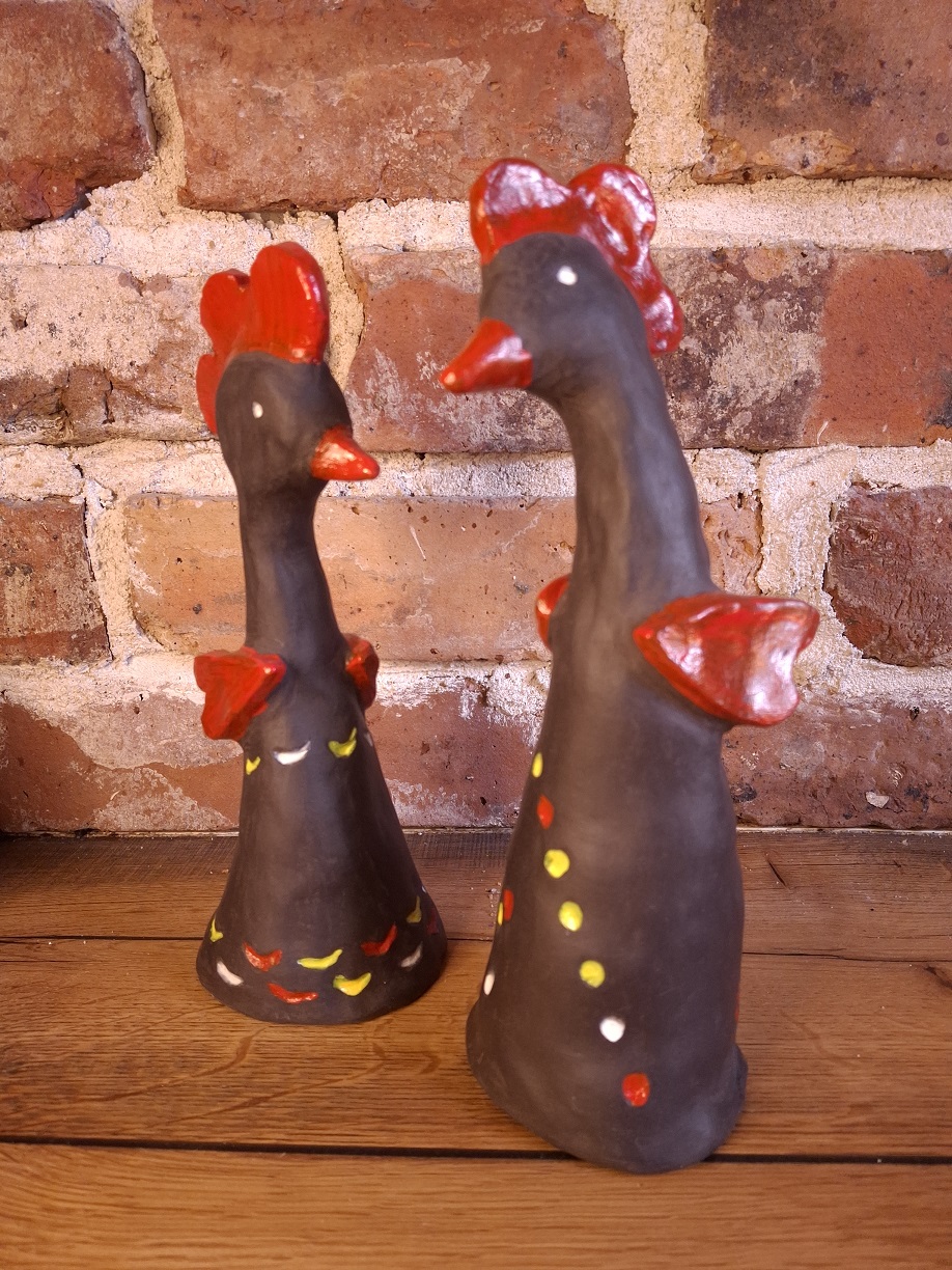 Ceramiczna figurka kury