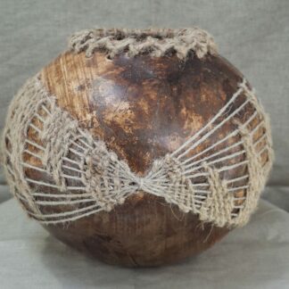 Spiralne Milczenie - rzeźba ceramiczna - Pracownia CzarnySmok.pl