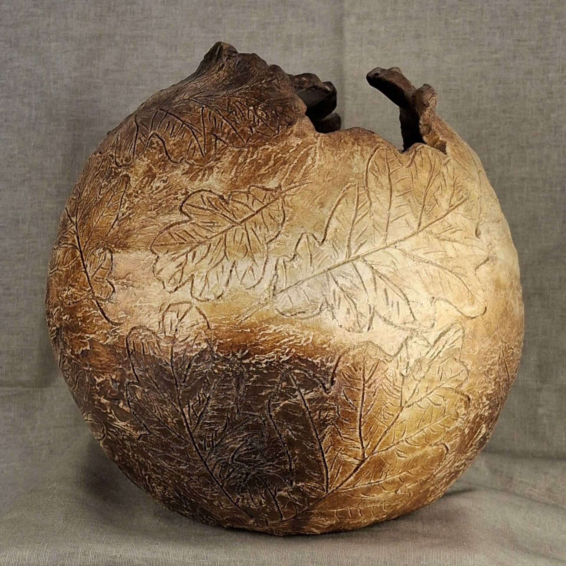 Naczynie dekoracyjne „Jesienne liście” | Ceramika w stylu etno - obrazek 4