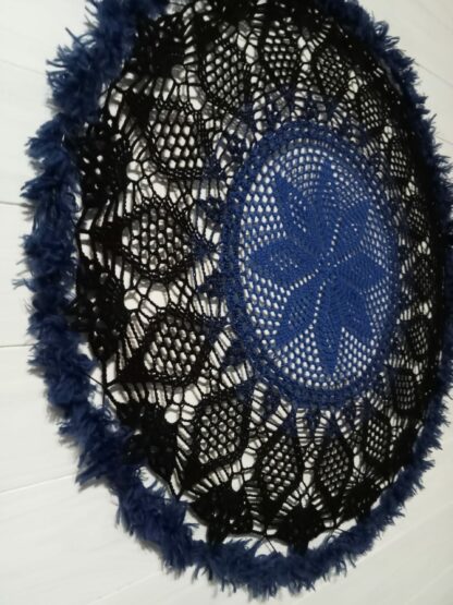 Mandala szydełkowa „Niebieska Czerń” - obrazek 2