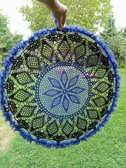 Mandala szydełkowa „Niebieska Czerń” - obrazek 5
