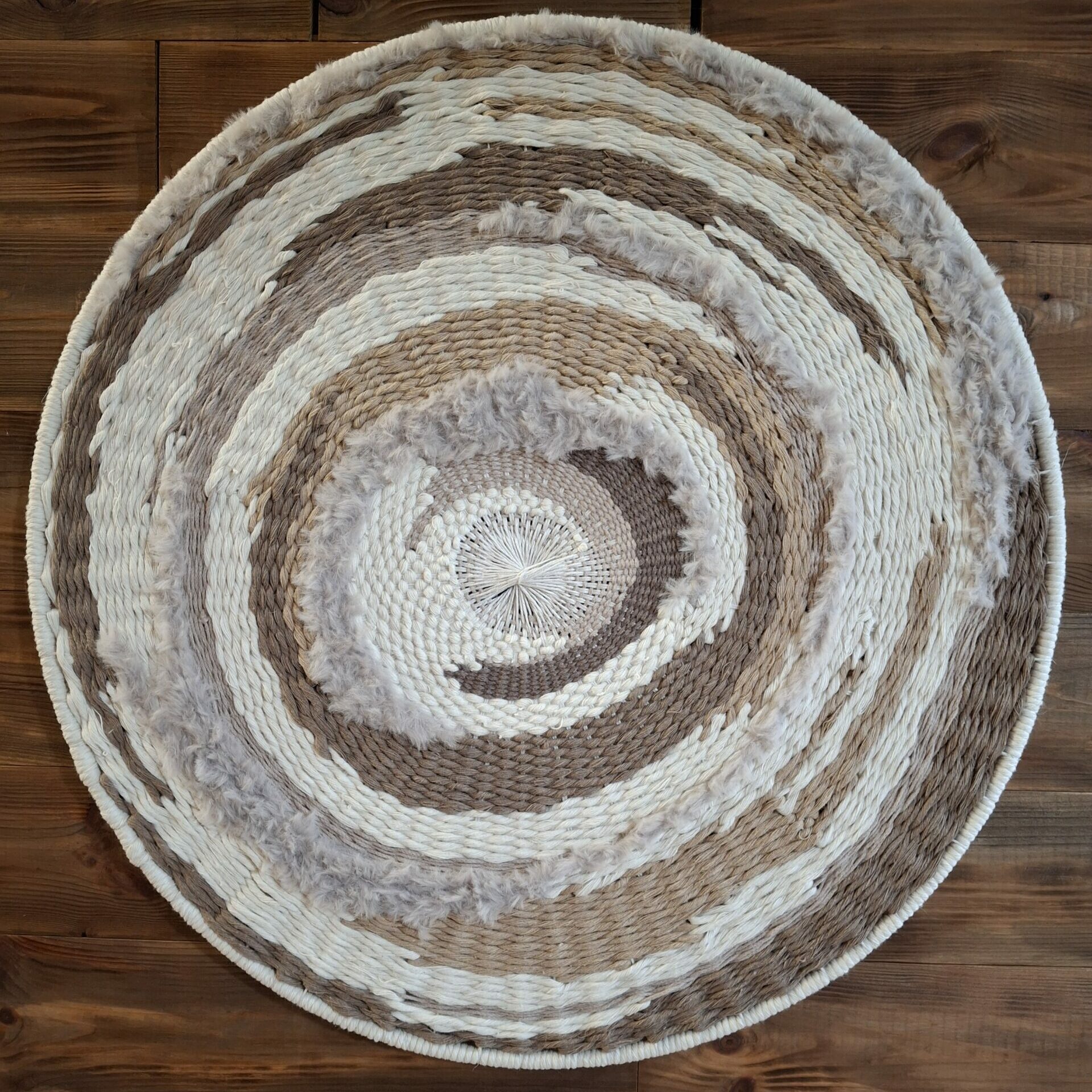 Makatka okrągła „Spokojne Kręgi”