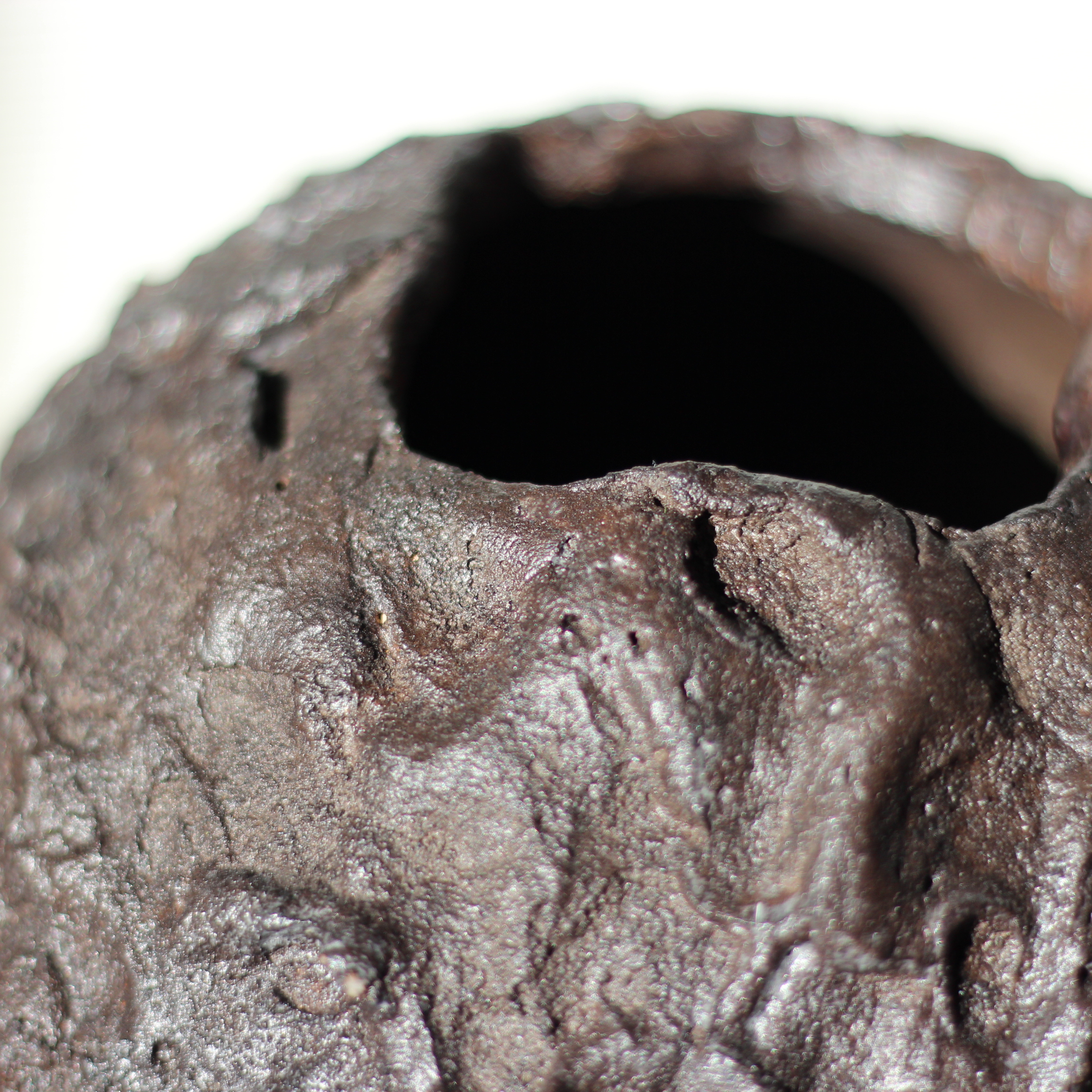 Wazon „Bazaltowy Oddech” | Ceramika w stylu nowoczesnym - obrazek 3