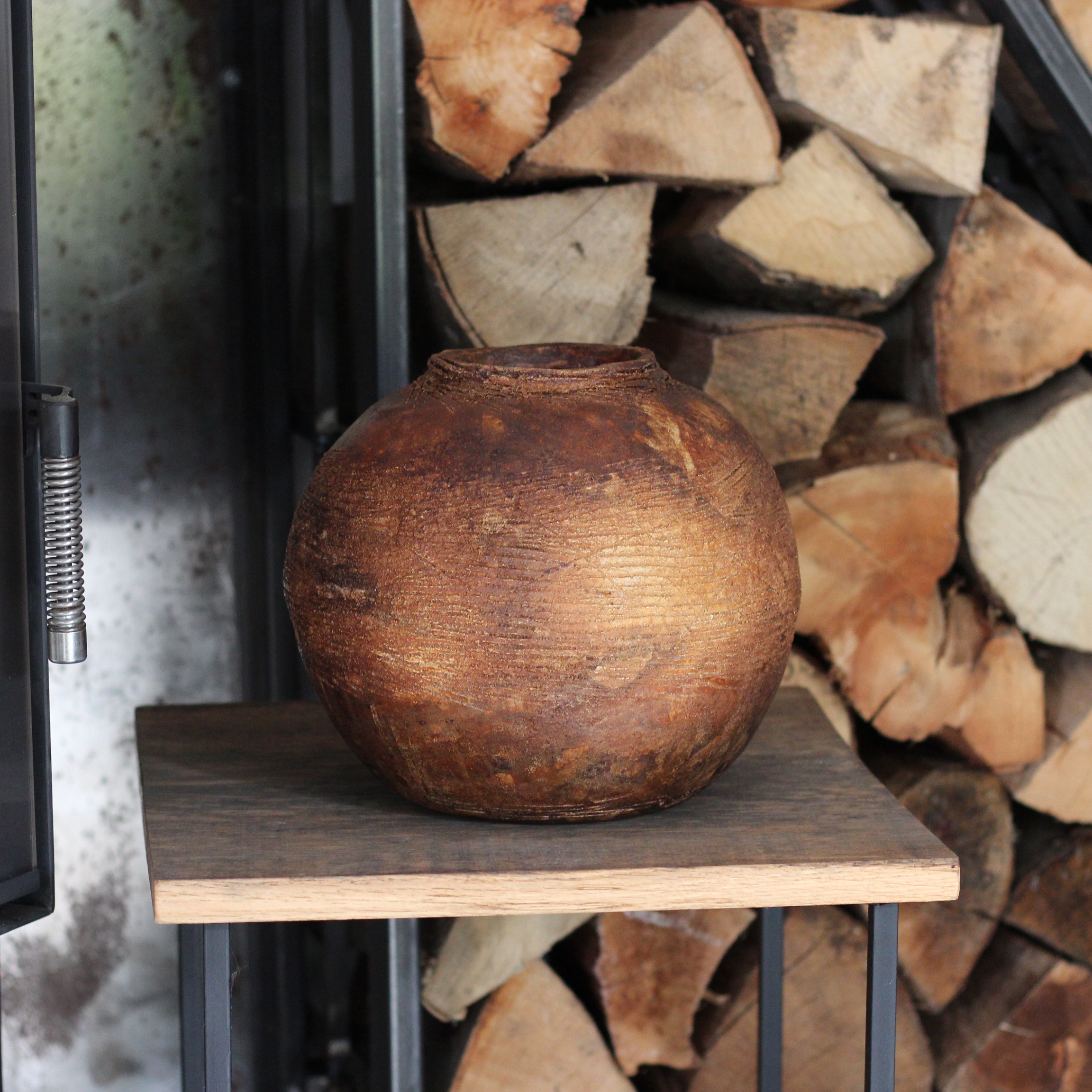 Moon Jar Mlekowany – Ziemia i Ogień w Harmonii - obrazek 2