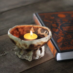 swiecznik-na-Tealight- Aromaty-Echa-Popiolu Świecznik Ceramiczny i Kadzielnica „Echa Popiołu”