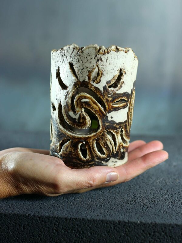 il_fullxfull.8528299223_k9tn.jpg Świecznik Ceramiczny na Tealight z Wycięciami